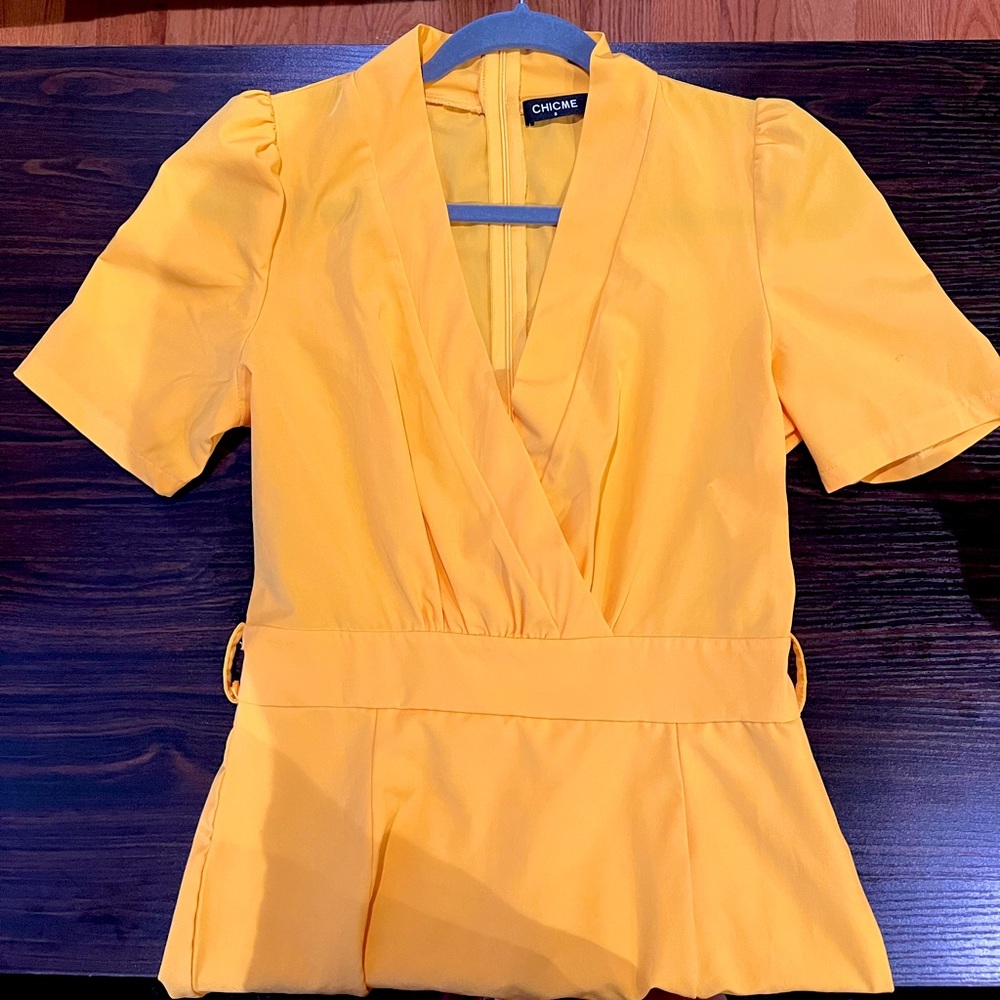 YELLOW CHICME Dress V-Neck